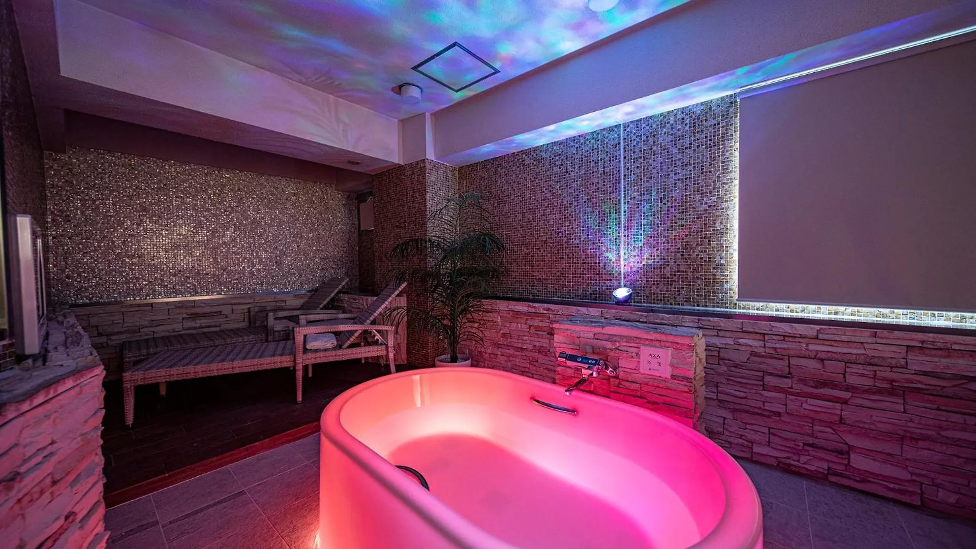 Towers Hotel - Adult Only - Ósaka Hodinový hotel