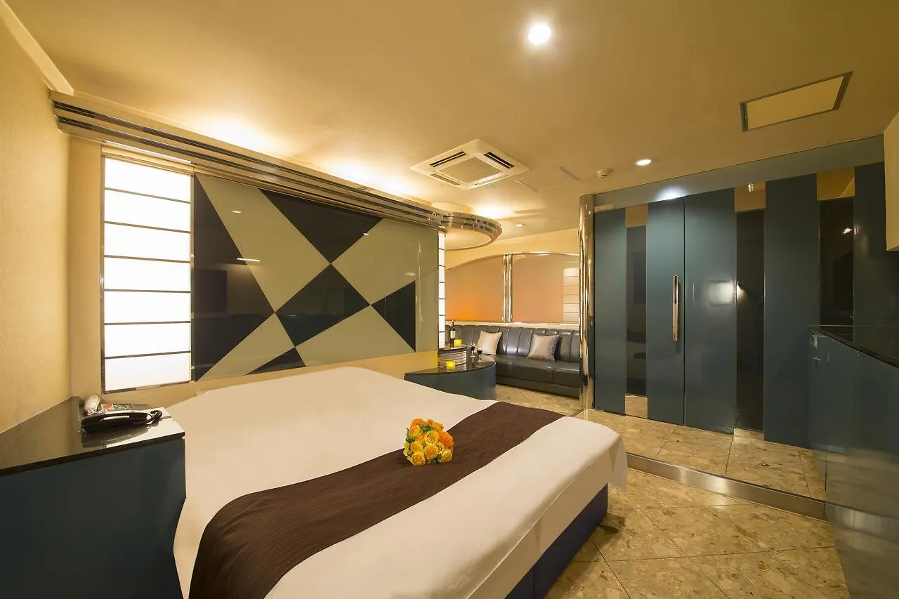 Yetişkin Oteli Towers Hotel - Adult Only - Osaka